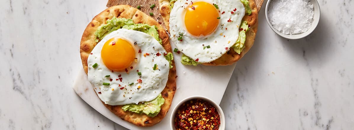 /content/dam/empire/sobeys/assets/articles/article-page/avocado-egg-naan-toast.jpg