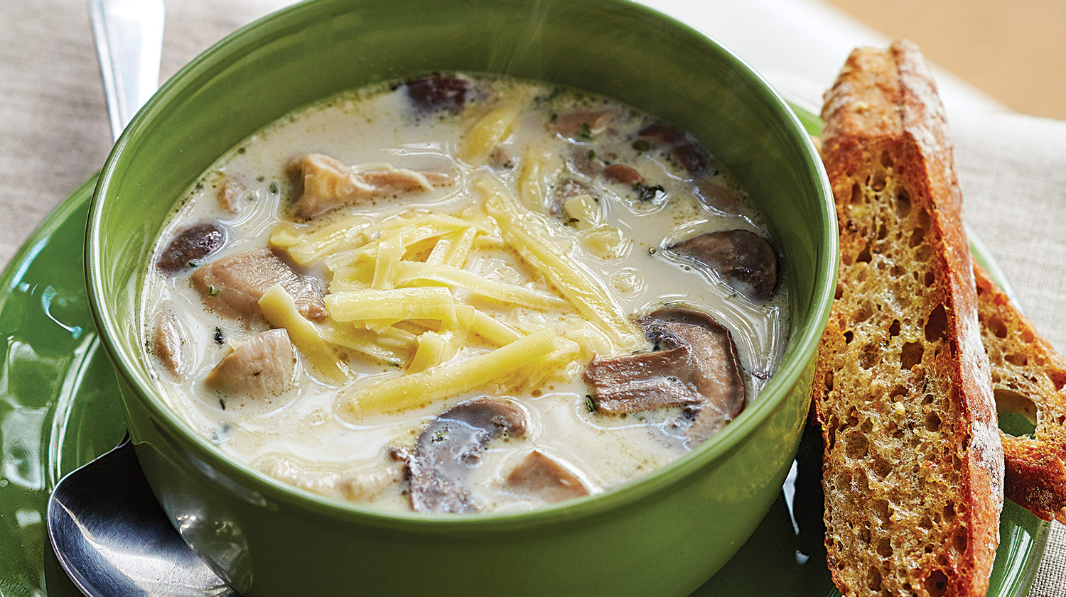 Mushroom, Onion & Gruyère Soup - Sobeys Inc.