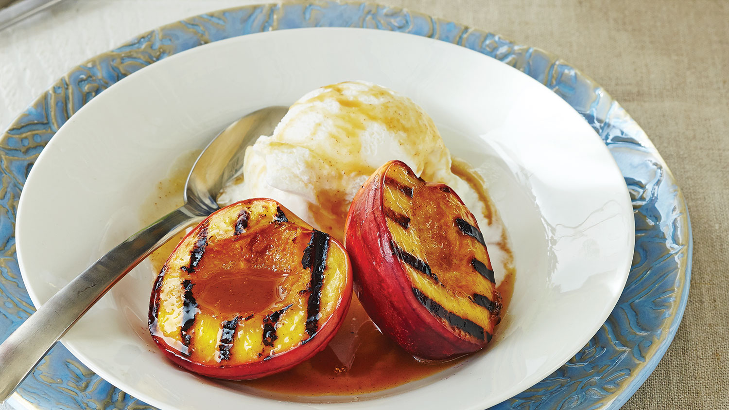 Grilled Peaches and Ice Cream Recipe