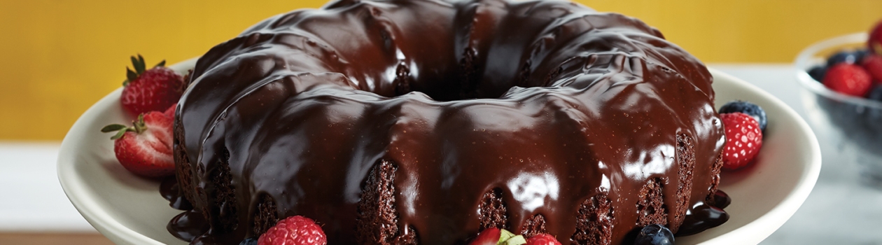 Red wine chocolate cake