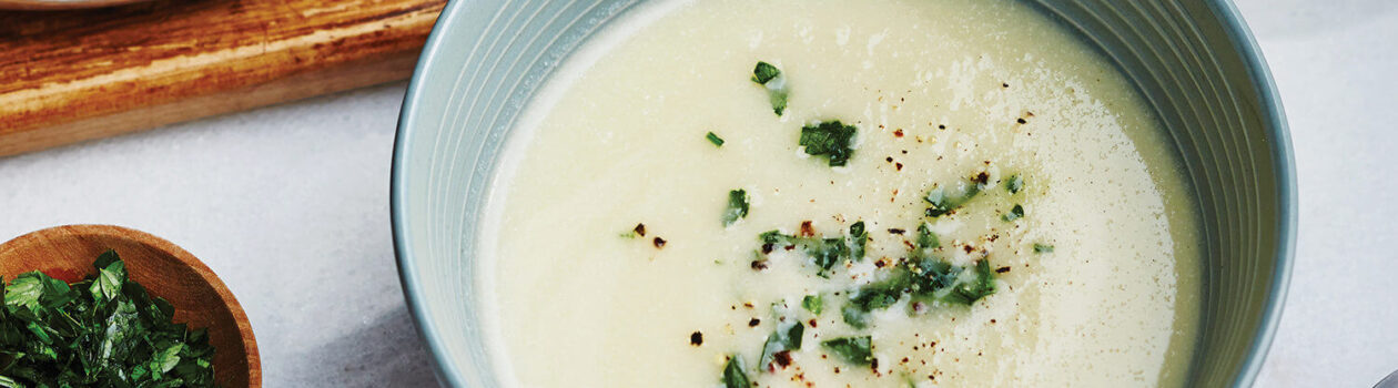 Cauliflower Apple Soup