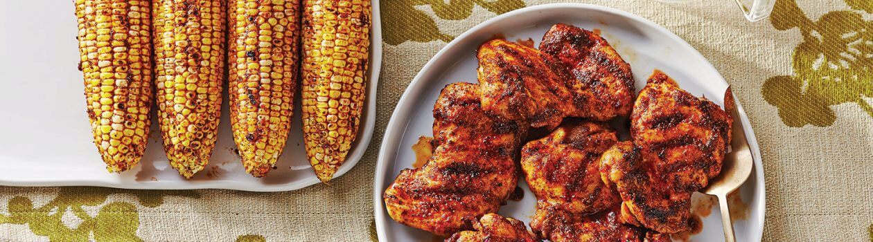 PAPRIKA_GRILLED_CHICKEN_THIGHS_CORN