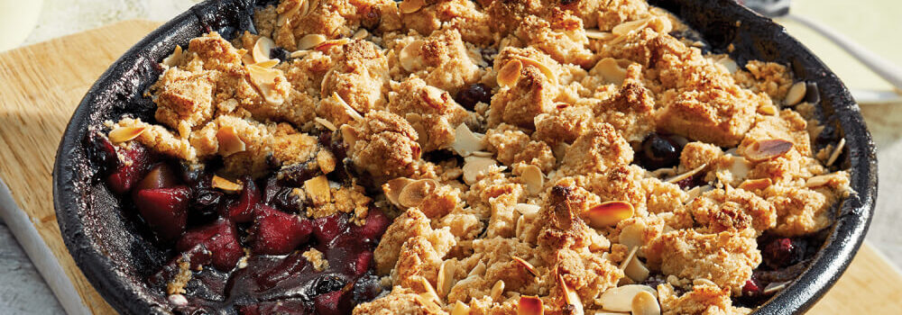 Recipe One Skillet BBQ Apple and Blueberry Streusel Cobbler