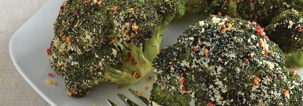 Parmesan_and_Chili_Roasted_Broccoli