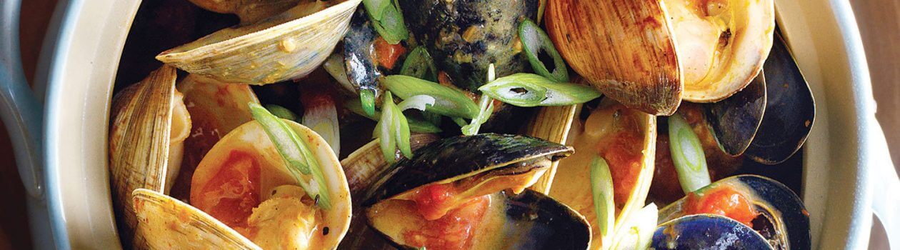 Thai Curry Mussels Clams A cropped